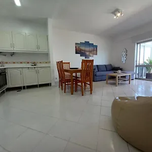  Apartamento T2 Gaveto- Frente Mar, Wifi, Aconchegante & Familiar Portugal