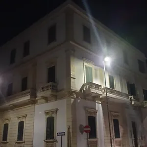https://rudiae-palace-in-lecce.lecce-hotels.com