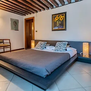 https://palazzina-adorata-veniceiloveyou-apartments.hotelslidodijesolo.com